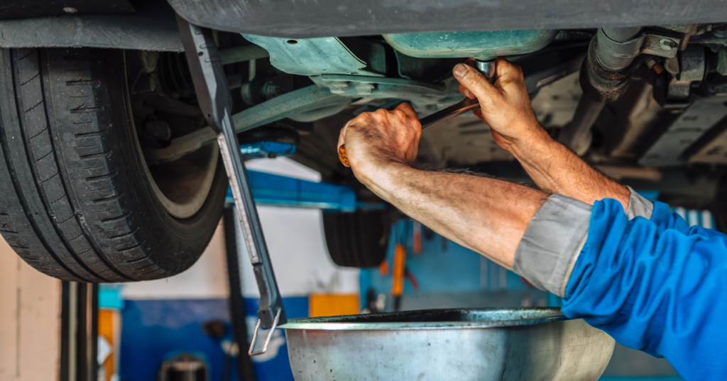 Talleres Jaymar: Mantenimiento aceite coche ciudad o carretera
